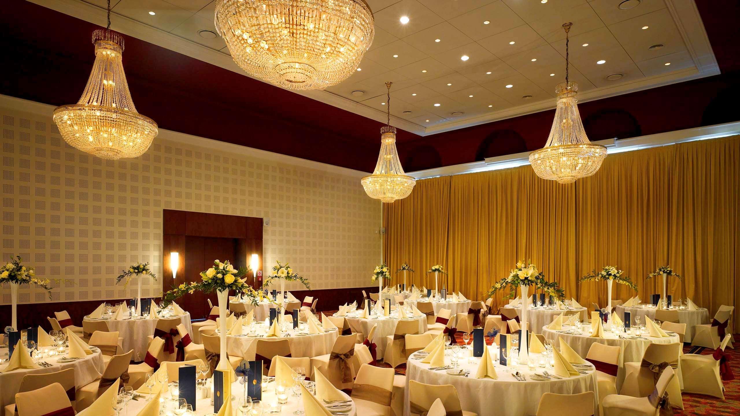 Sofitel Grand Sopot Otel Dış mekan fotoğraf The ballroom at the InterContinental